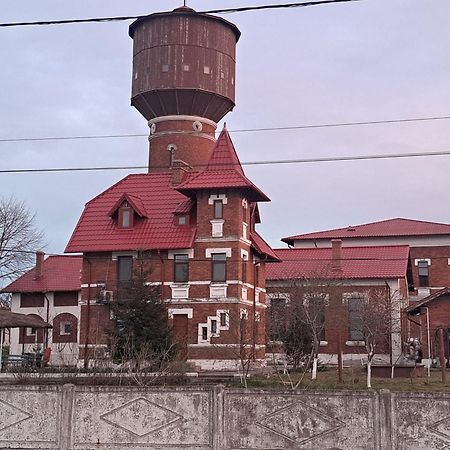 Apartament 2 Camere Semidecomandat "La Gicu" Sulina Buitenkant foto