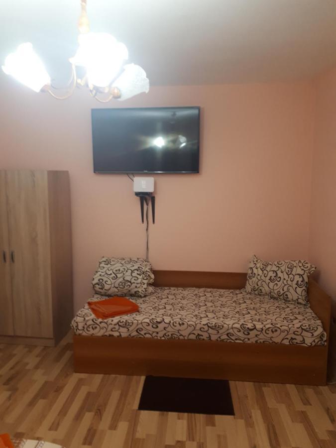 Apartament 2 Camere Semidecomandat "La Gicu" Sulina Buitenkant foto