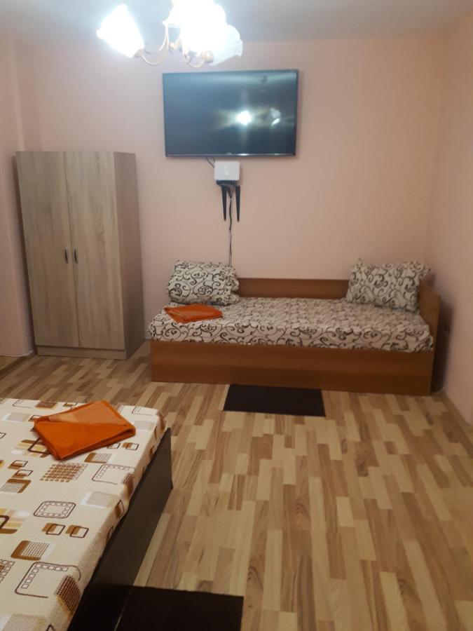 Apartament 2 Camere Semidecomandat "La Gicu" Sulina Buitenkant foto